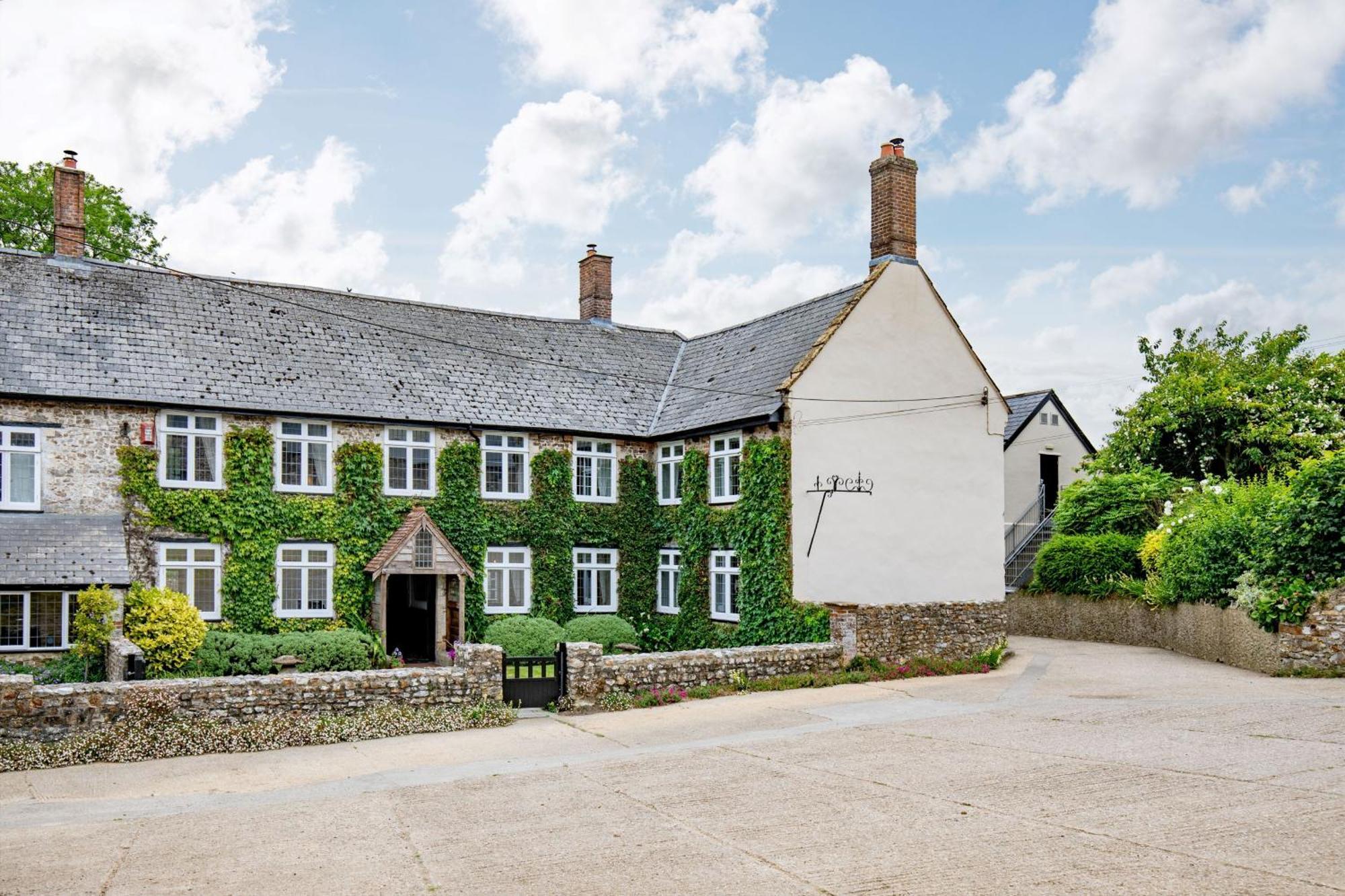 Sutton Barton Farmhouse Honiton Exterior photo