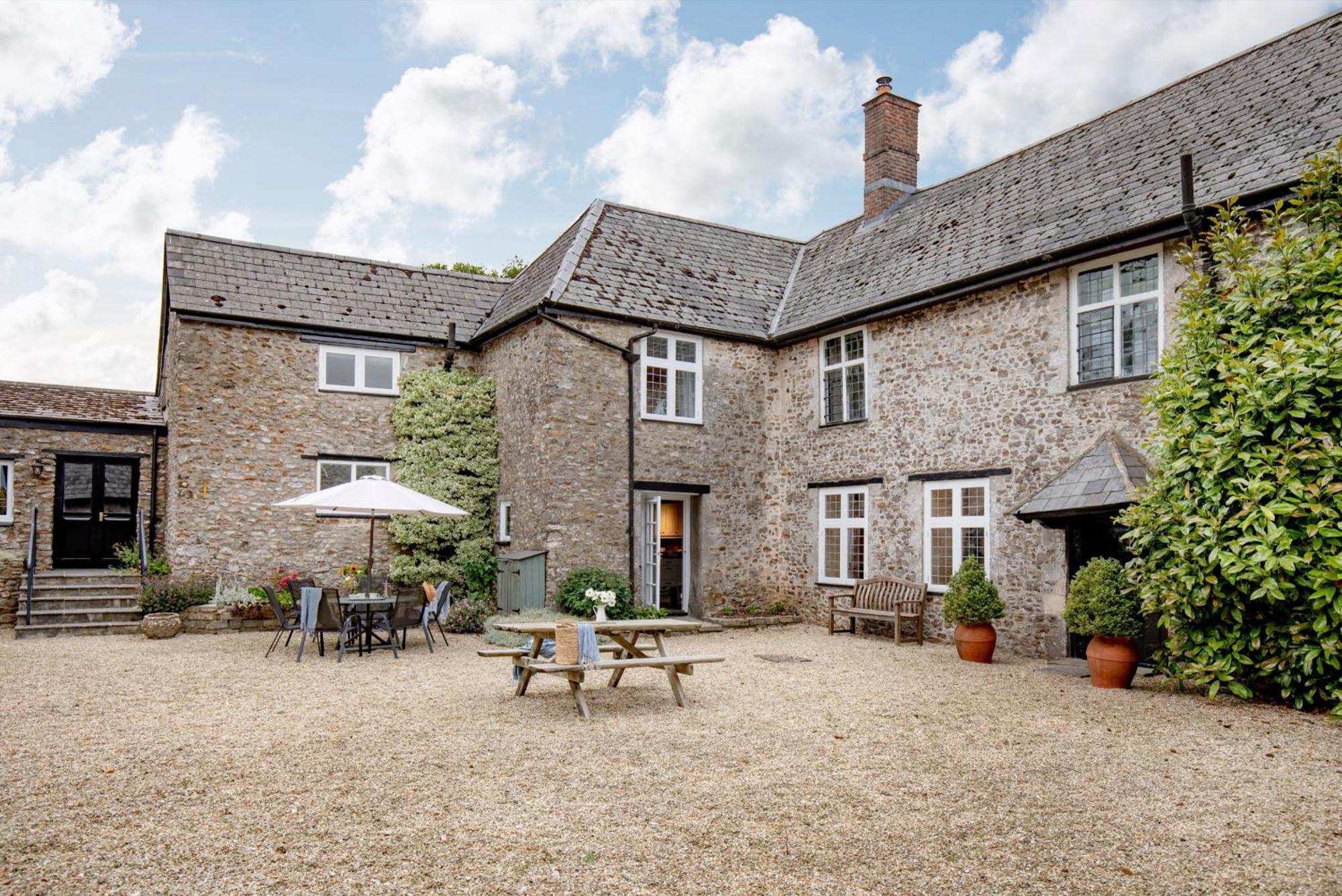 Sutton Barton Farmhouse Honiton Exterior photo