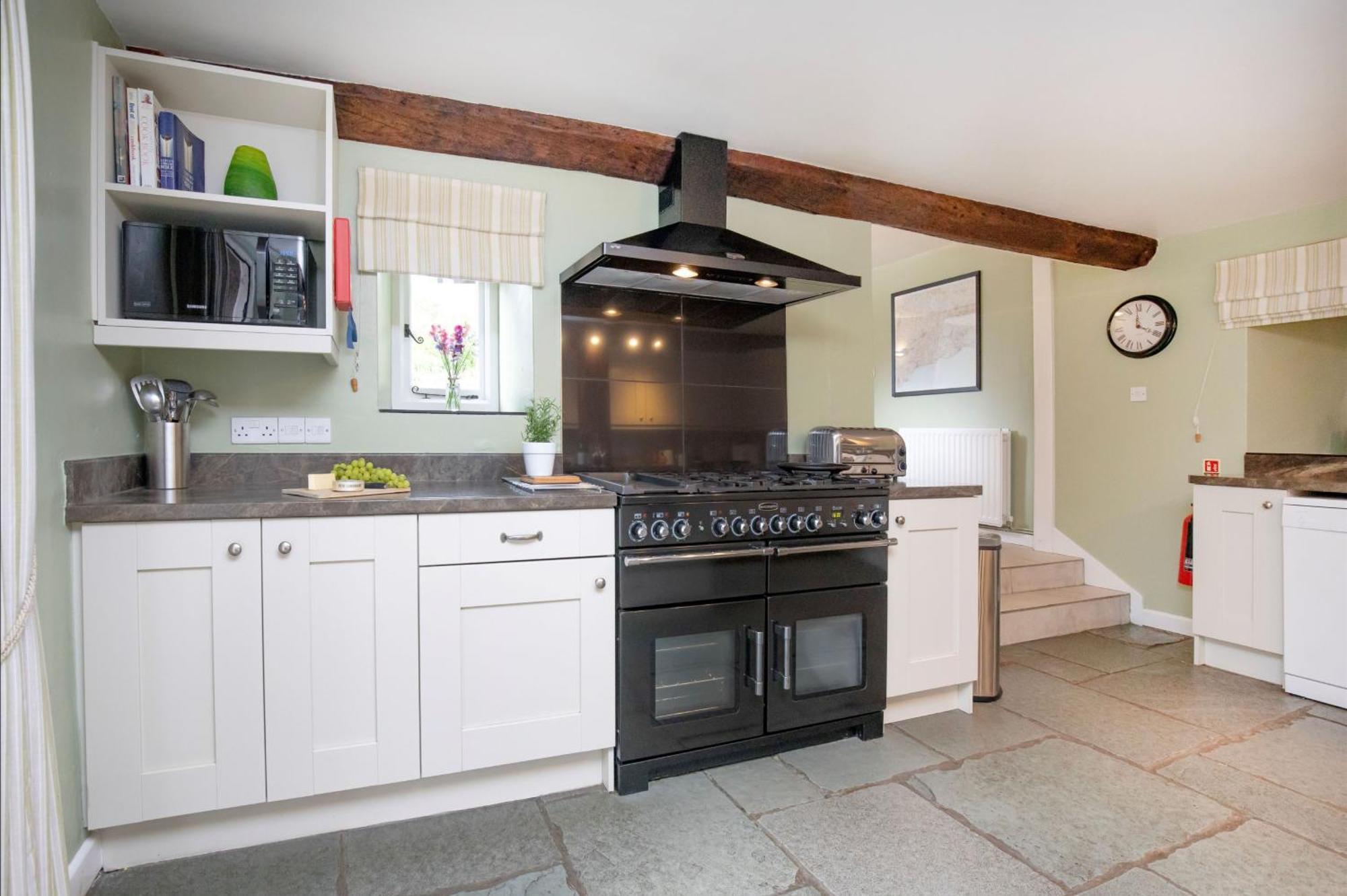 Sutton Barton Farmhouse Honiton Exterior photo